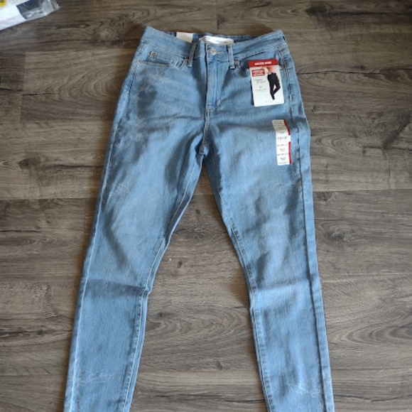 Signature by Levi Strauss & Co. Denim - Signature by Levi Strauss & Co. Women's High Rise Skinny Jeans